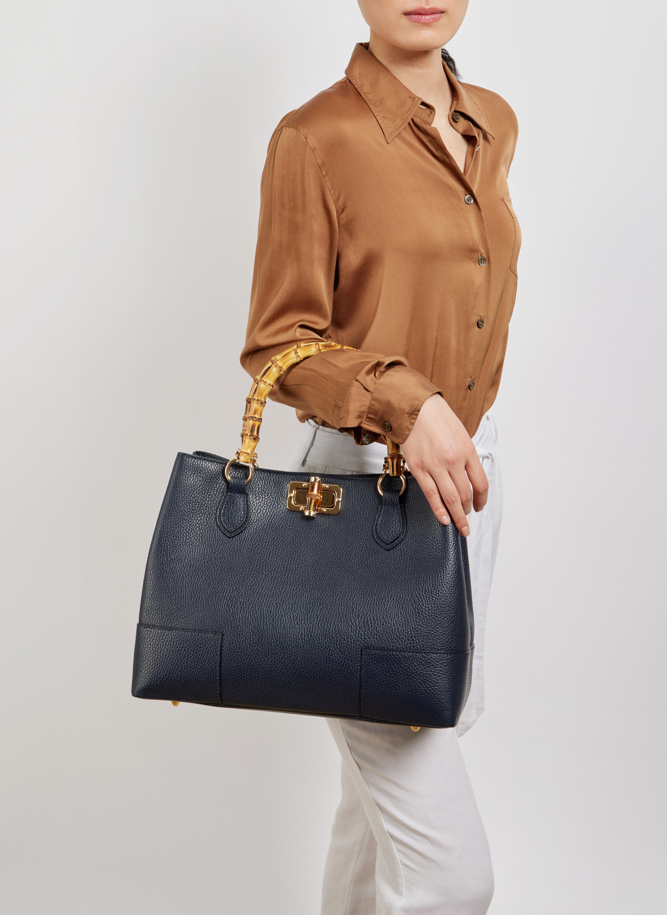 Torebka Bamboo Babe ze skóry Dollaro Niebieski Navy